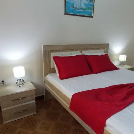 Appartement Dejvi Sarandë
