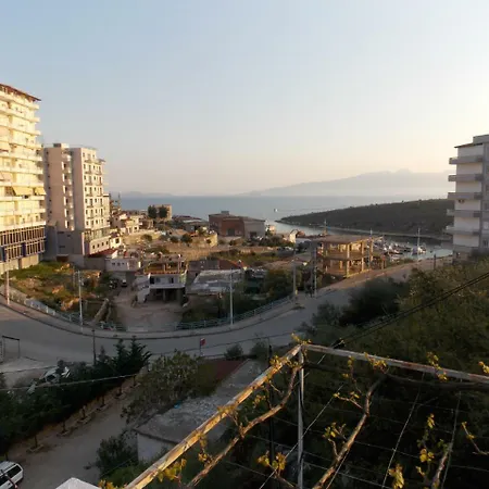 Apartment Dejvi *