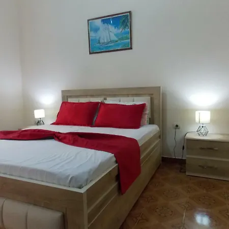 Apartment Dejvi *