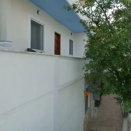 Apartment Dejvi *