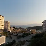 Dejvi Appartement *
