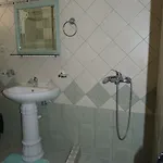 Dejvi Appartement *